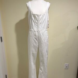 Alice + Olivia White Denim Sleeveless Jumpsuit - NWT - Size: 31